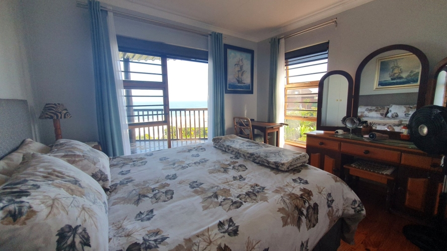 4 Bedroom Property for Sale in Dana Bay Western Cape